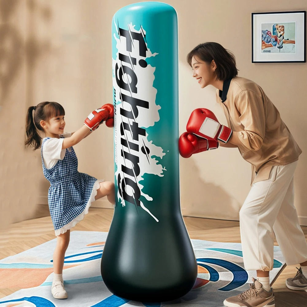 Sac de Frappe Gonflable – Énergie, Sport et Fun !